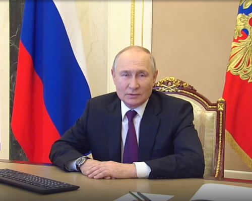 Владимир Путин призвал жителей регионов принять участие в выборах