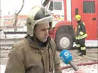Баня, надворные постройки и кровля частного жилого дома сгорели в Автозаводском районе города