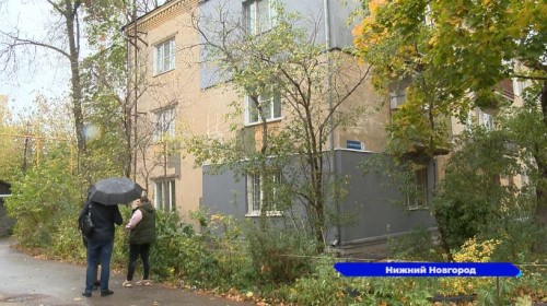 После обращения жильцов в ГЖИ ДУК Советского района утеплила стены дома №7 по улице Звенигородской