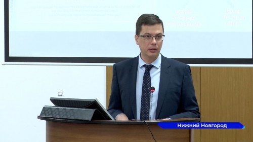 Юрий Шалабаев представил депутатам Гордумы отчет о работе мэрии в 2022 году