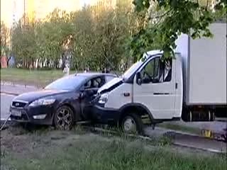 Три человека пострадали в аварии в Автозаводском районе
