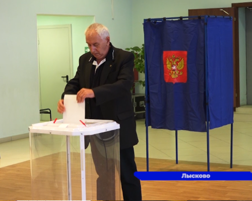 Кандидат в губернаторы Нижегородской области Александр Быков принял участие в голосовании