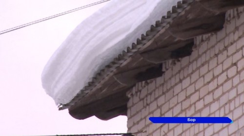 Сотрудники Борского отдела ГЖИ выявили 24 нарушения в содержании крыш во время очередного рейда