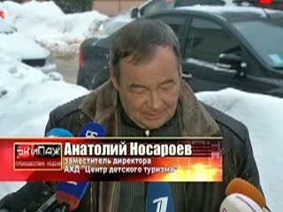 Пожилую женщину насмерть придавило снегом в центре Нижнего Новгорода