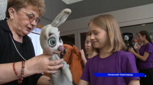 Ребята из театра BRAVO Стеклозаводского ДК побывали на экскурсии в Нижегородском театре кукол