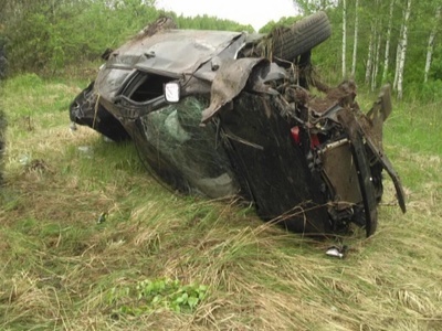 В Лукояновском районе погибла 20-летняя женщина, перевернувшись несколько раз в автомобиле
