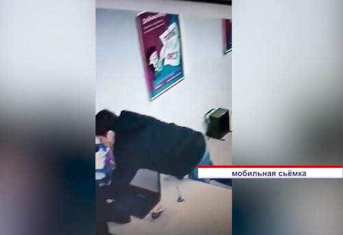 Мужчина совершил нападение на офис микрофинансов в Канавинском районе
