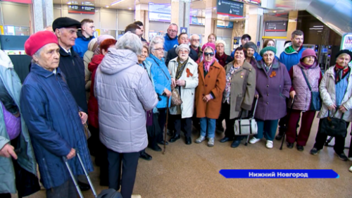 Региональное правительство организовало для нижегородских блокадников поездку в Санкт-Петербург