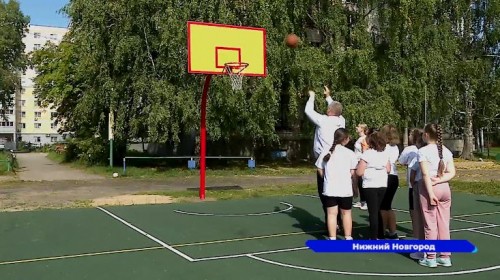 На территории образовательных учреждений Московского района открылись сразу три новые спортивные площадки