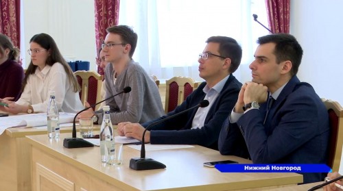 В рамках «ГосСтартДиалога» глава Нижнего Новгорода Юрий Шалабаев провел встречу со студентами