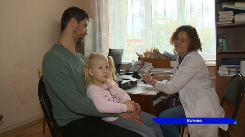 В поселок Ждановский прибыл «Поезд здоровья» с дополнительной бригадой педиатров