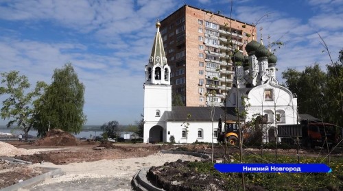 К 15 июля будет завершено комплексное благоустройство сквера около Успенской церкви
