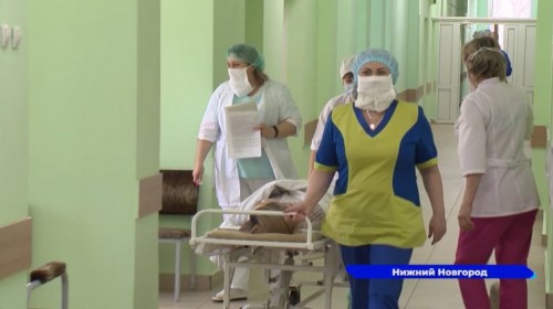 На обновление медицинских кроватей и кушеток в Нижегородской области направят более 770 млн рублей