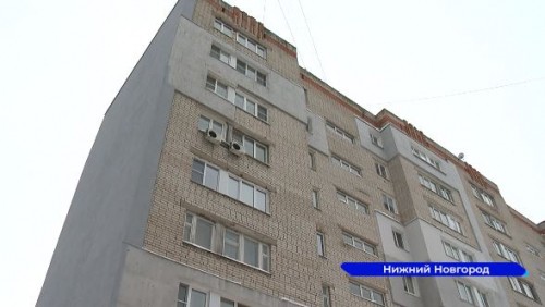 Стену дома №17 по улице Кащенко в Нижнем Новгороде утеплили после обращения жильцов в ГЖИ