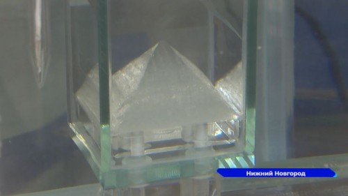 Технологию выращивания кристаллов для медицинских лазеров разработали нижегородские ученые