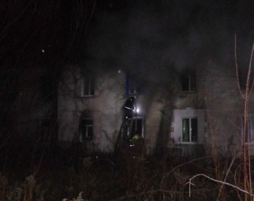 Шесть квартир выгорели на улице Строителей в Борском районе