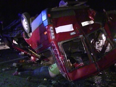 В Чувашии в страшном дорожном происшествии погибли 11 человек, 8 ранены