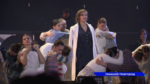 Кульминацией праздничной программы в Нижнем Новгороде стало грандиозное шоу Ильи Авербуха