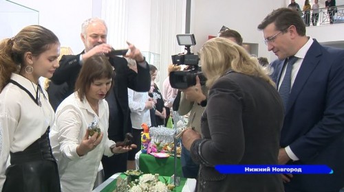 В культурном центре «Рекорд» прошла всероссийская благотворительная акция «Белый цветок»