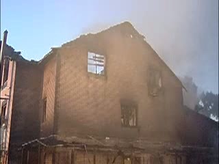 Жилой дом и несколько десятков сараев сгорели на улице Магистральной
