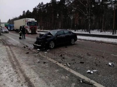 5-летний мальчик и 64-летняя женщина пострадали в аварии в Володарском районе
