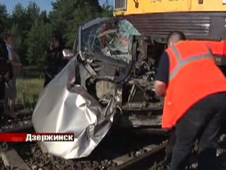 Пожилая женщина попала под железнодорожный состав в Борском районе.