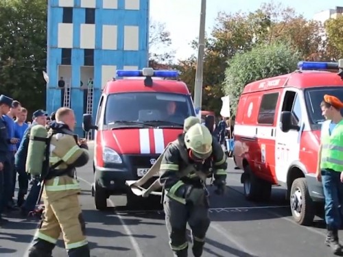 Соревнования среди пожарных по силовому многоборью прошли в Арзамасе