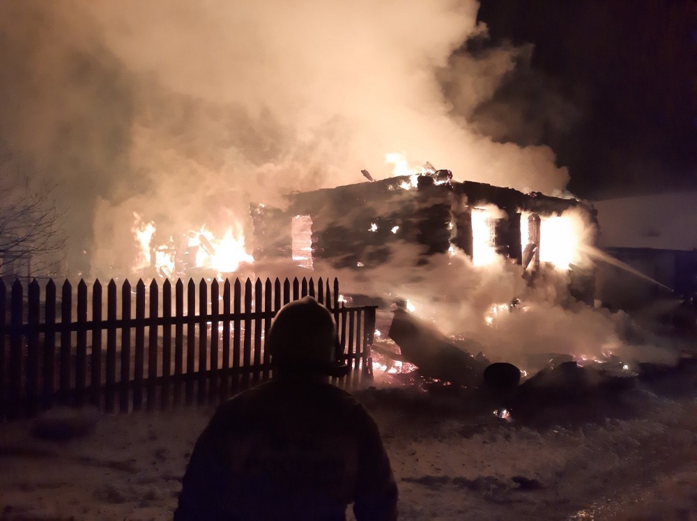 Жительница Шатковского района подожгла дом соседей Жительница Шатковского района подожгла дом соседей
