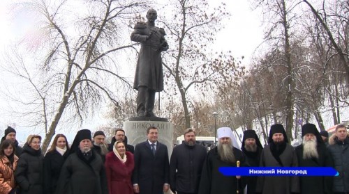 Памятник Николаю I торжественно открыли в Александровском саду
