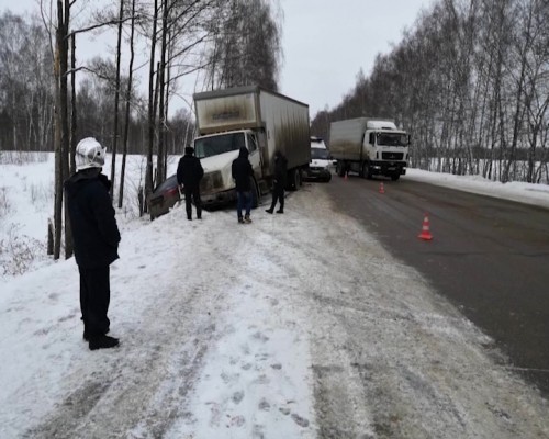 Один человек погиб, двое получили травмы в крупном ДТП в Балахнинском районе