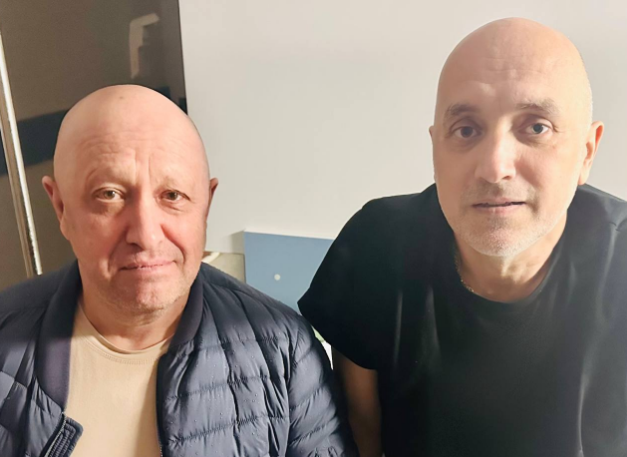 Евгений Пригожин навестил писателя Захара Прилепина в нижегородской больнице Евгений Пригожин навестил писателя Захара Прилепина в нижегородской больнице