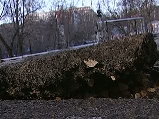 Асфальт провалился на улице Провиантской в Нижегородском районе