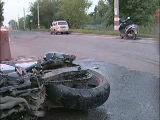  Мотоциклист получил серьезные травмы в ДТП в Канавинском район