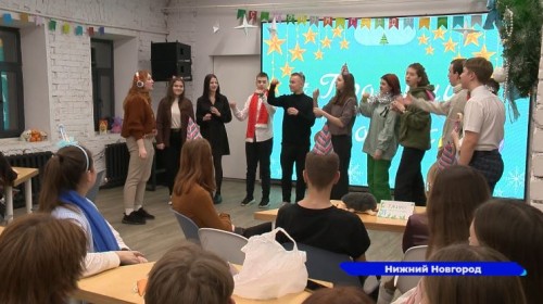 В Нижнем Новгороде прошел зимний бал старшеклассников