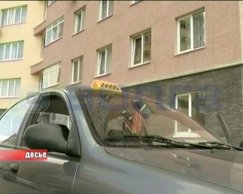 Нижегородские следователи озвучили предварительную причину кровавой расправы в Автозаводском районе, где на улице Обнорского нашли окровавленное тело 50-летнего таксиста.