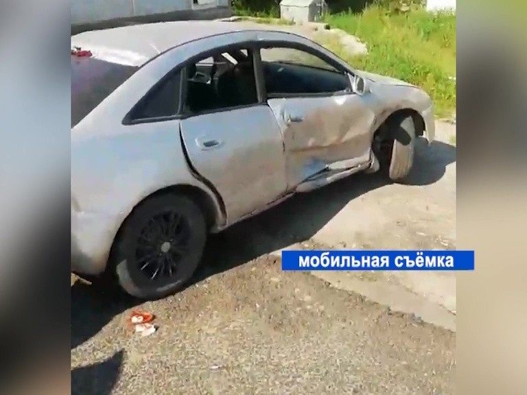 Два человека пострадали в аварии с участием двух легковушек в Богородском районе Два человека пострадали в аварии с участием двух легковушек в Богородском районе