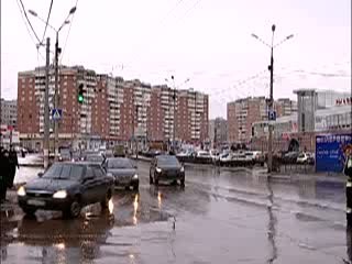 Под колеса Пазика в Нижнем Новгороде попал мужчина