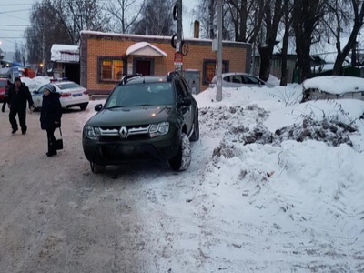 Школьница попала под колеса автомобиля в Советском районе