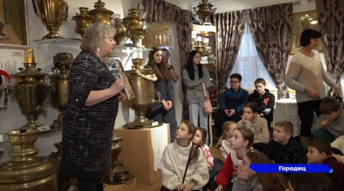 В Нижний Новгород на новогодние каникулы приехали 43 школьника из Харцызска