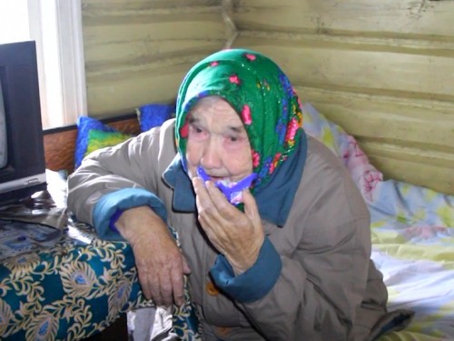 79-летняя пенсионерка стала жертвой разбойного нападения в Гагинском районе