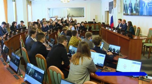 Заместитель председателя Заксобрания Нижегородской области встретился с представителями молодежи