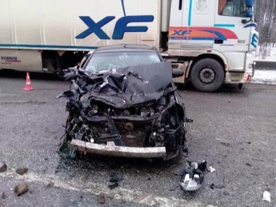 5-летний мальчик и 64-летняя женщина пострадали в аварии в Володарском районе
