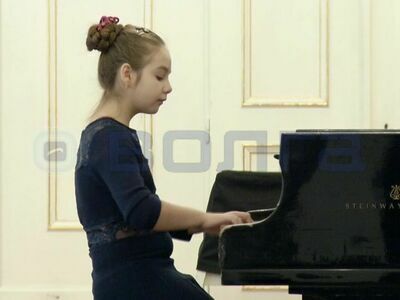 Сонаты Моцарта и Бетховена в исполнении юных пианистов
