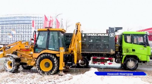 Более 1,2 млн кубометров снега вывезено за 2 месяца с улиц Нижнего Новгорода