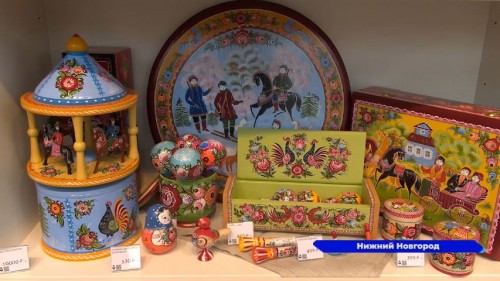 В Нижегородском кремле открылся первый фирменный магазин Городецкой росписи