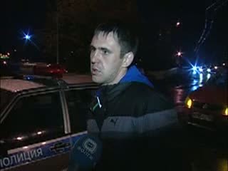 Решил проскочить, но не успел. 