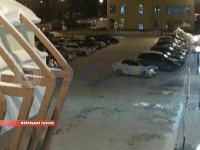 В Дзержинске пьяный мужчина ворвался в офис микрофинансов и стал требовать деньги