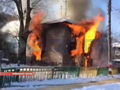 Несколько семей остались без крыши над головой после серьезного пожара в Балахне