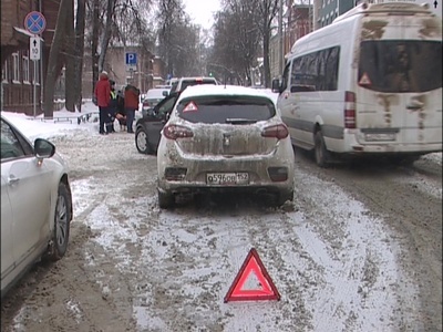 На улице Новая в Нижнем Новгороде столкнулись две иномарки