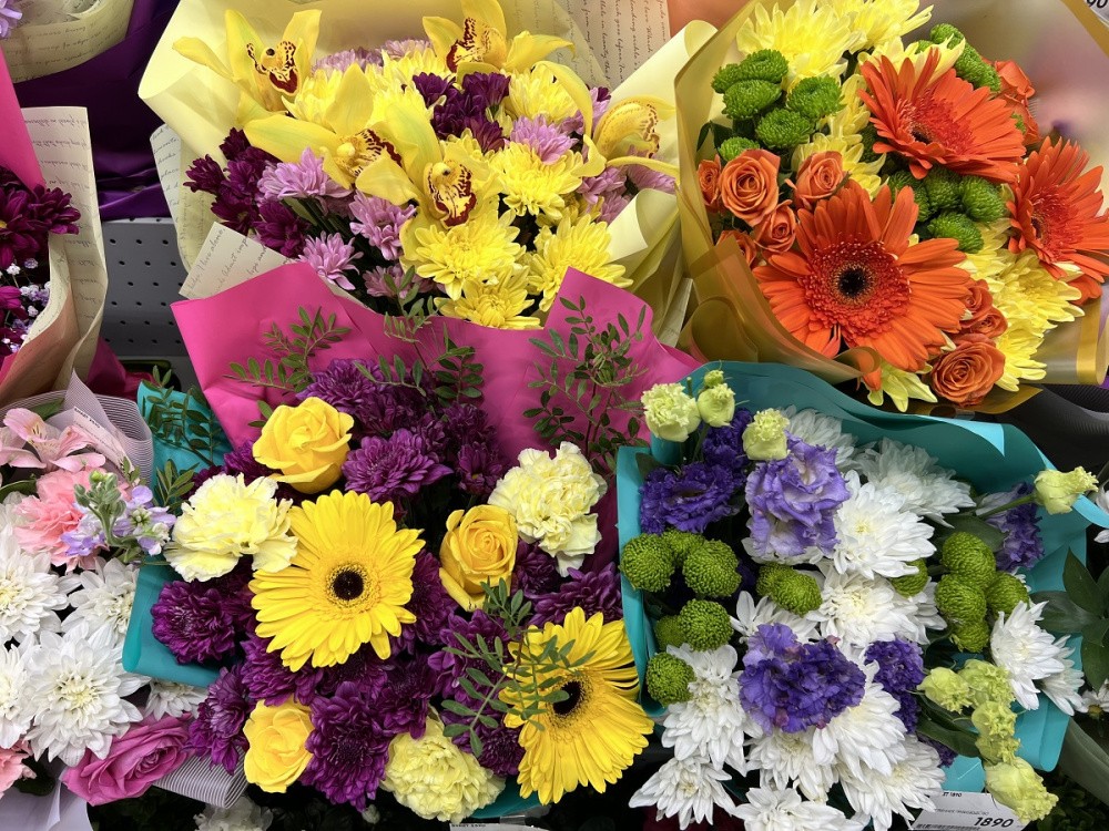 Как выбрать букет на день рождения: универсальные советы и правила
